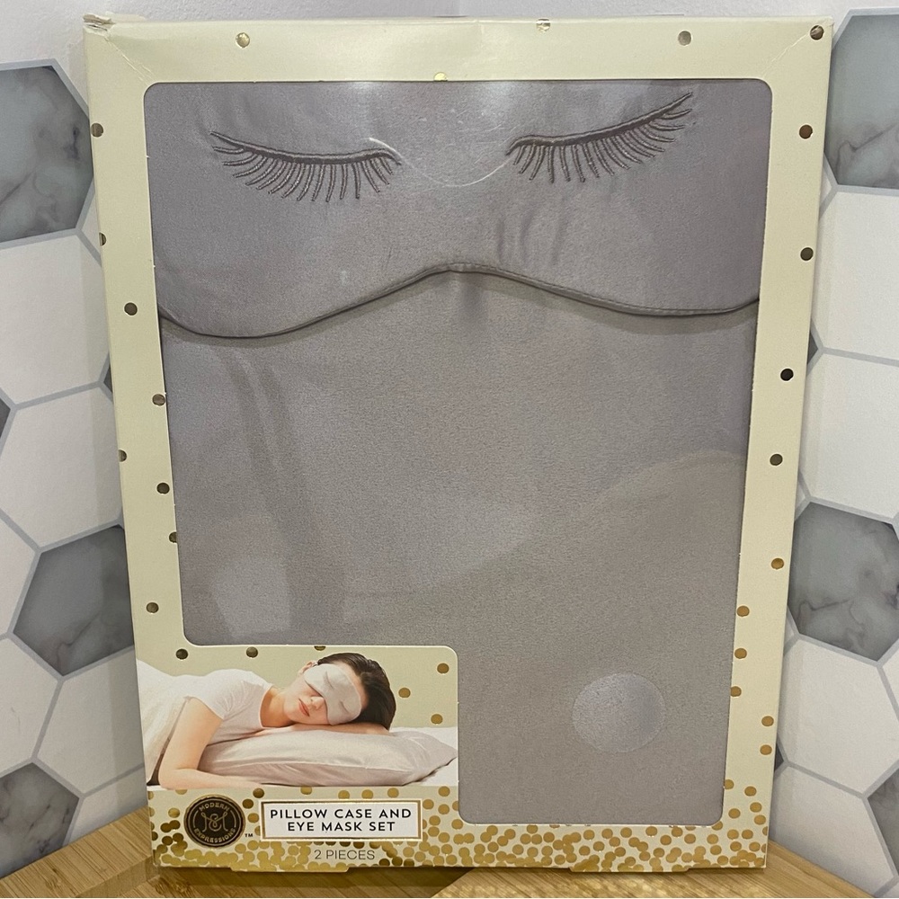 🔥5/$25🔥Modern Expressions Pillow Case & Eye Mask Gift Set